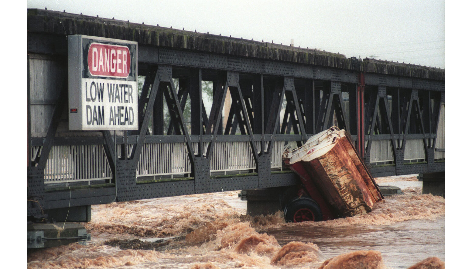 Bridge 1.jpg